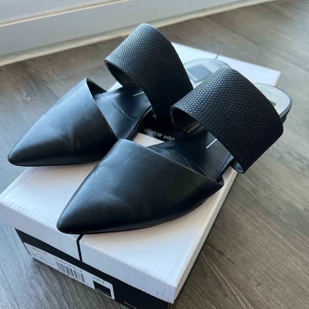 Dolce Vita Black Mule Flat Shoes Size 7.5
